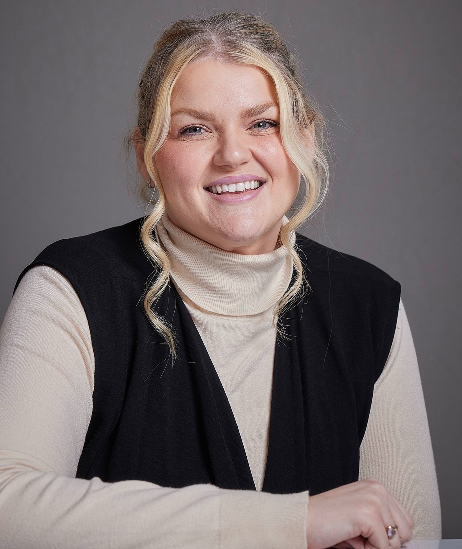 Dr Charlotte Clark